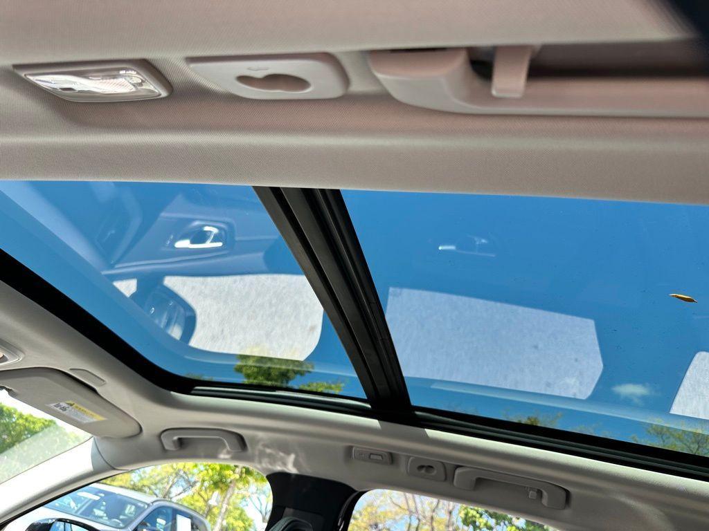 used 2025 Volvo XC60 car, priced at $36,498