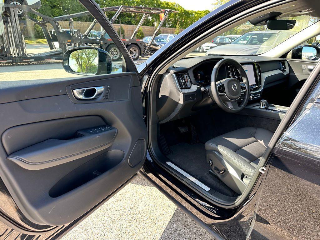 used 2025 Volvo XC60 car, priced at $36,498