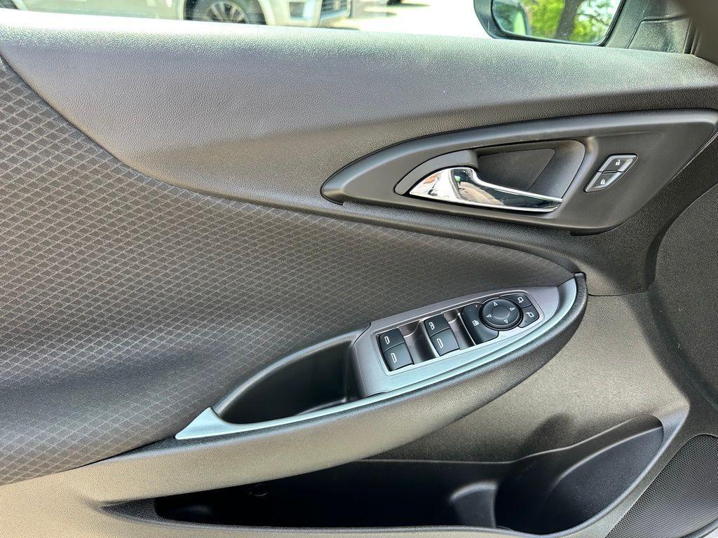 used 2024 Chevrolet Malibu car, priced at $18,886