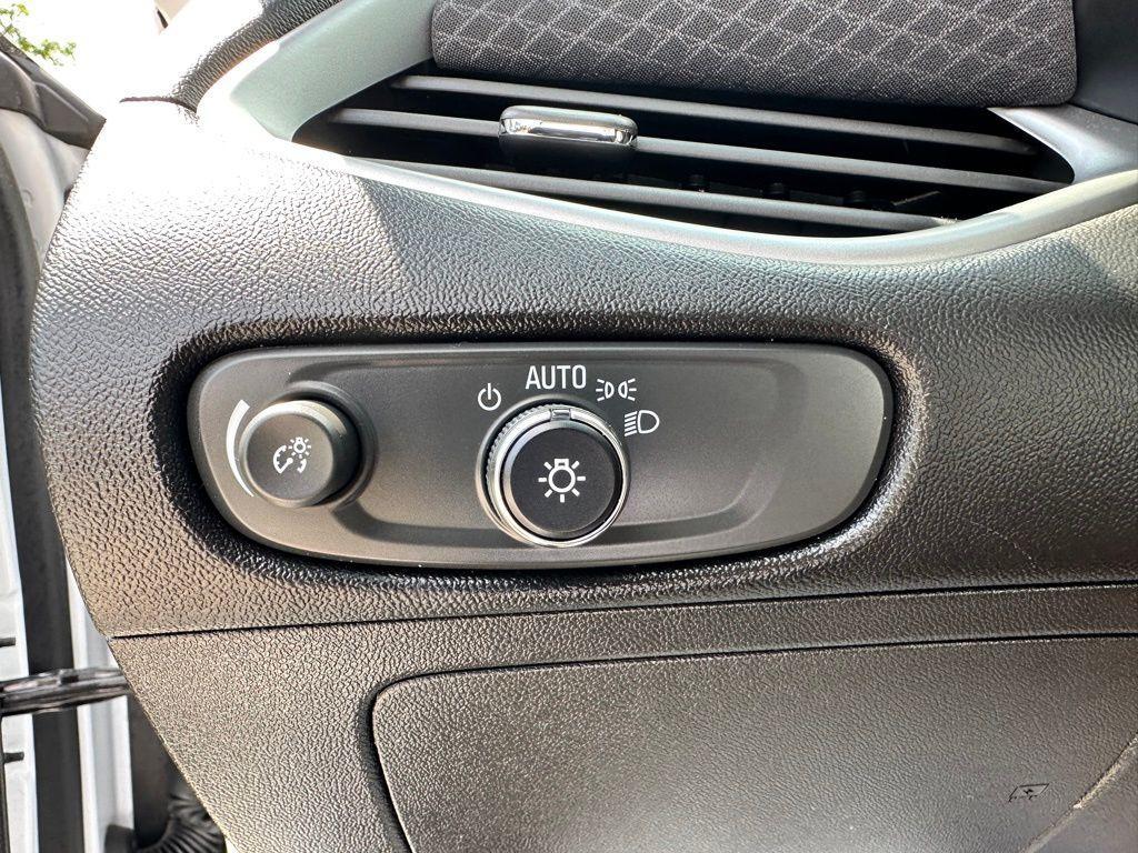 used 2024 Chevrolet Malibu car, priced at $18,886