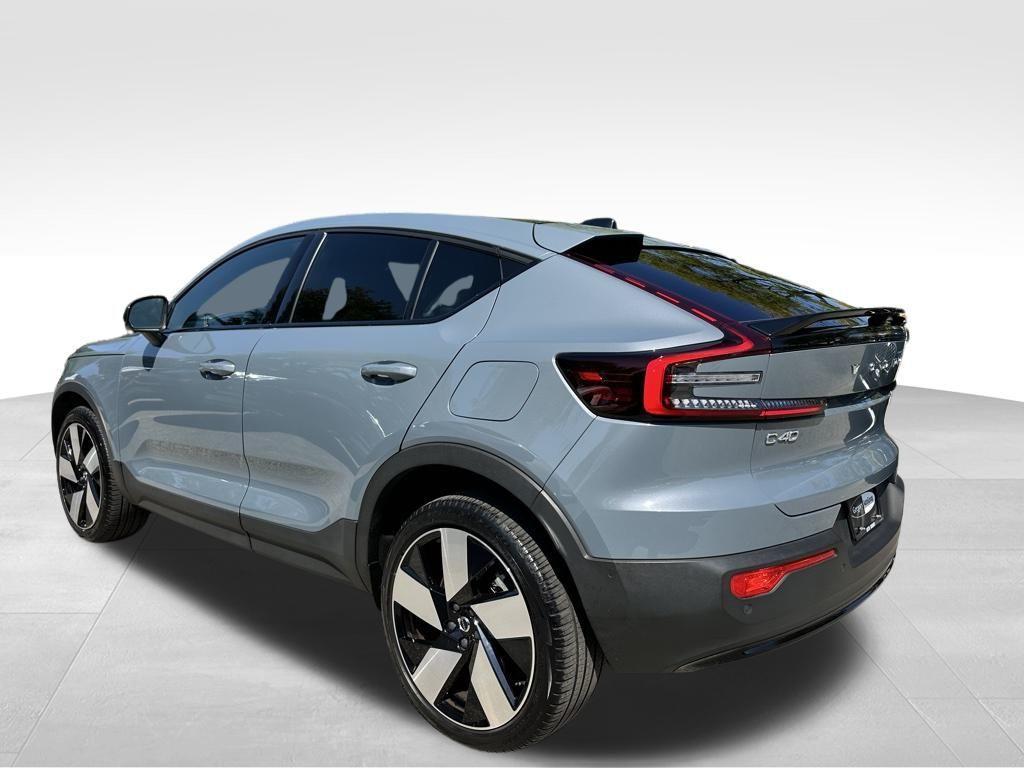 used 2023 Volvo C40 Recharge Pure Electric car, priced at $26,498