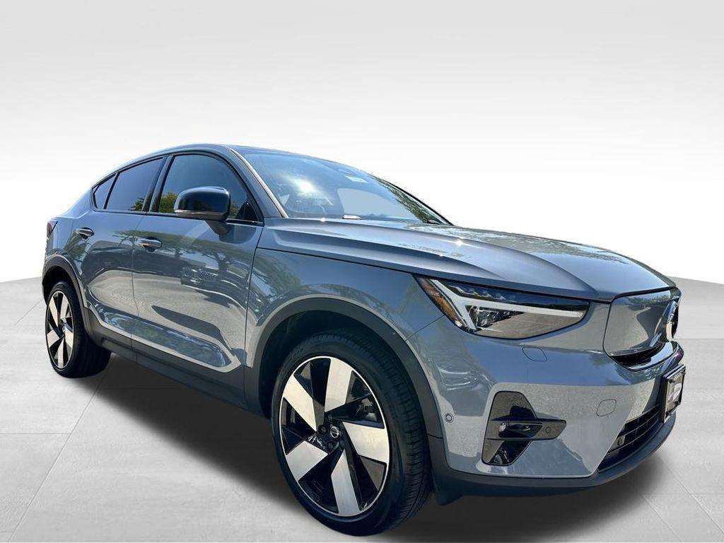 used 2023 Volvo C40 Recharge Pure Electric car, priced at $26,498