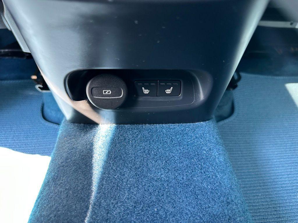used 2023 Volvo C40 Recharge Pure Electric car, priced at $26,498