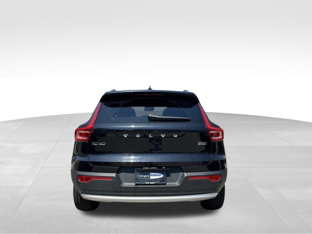used 2025 Volvo XC40 car, priced at $31,742