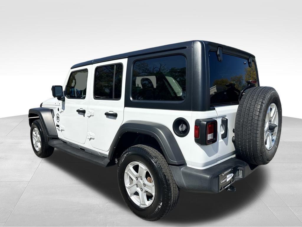 used 2021 Jeep Wrangler Unlimited car, priced at $32,998