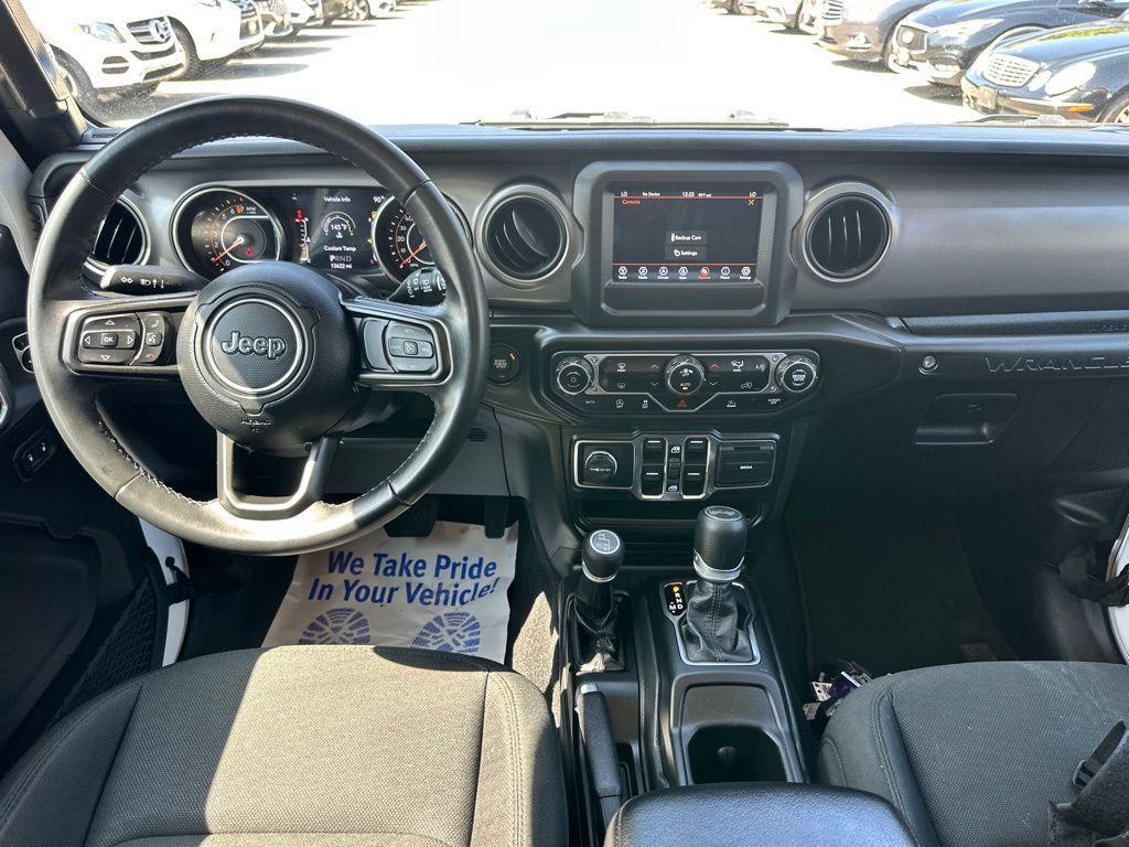 used 2021 Jeep Wrangler Unlimited car, priced at $32,998