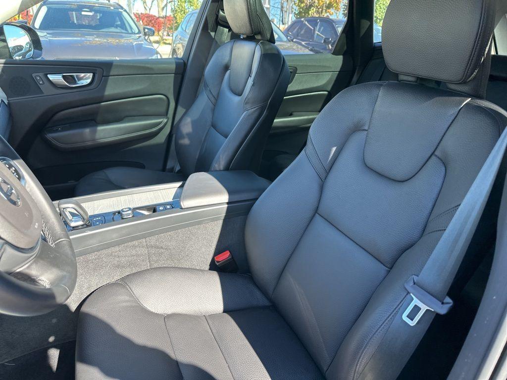 used 2025 Volvo XC60 car, priced at $34,498