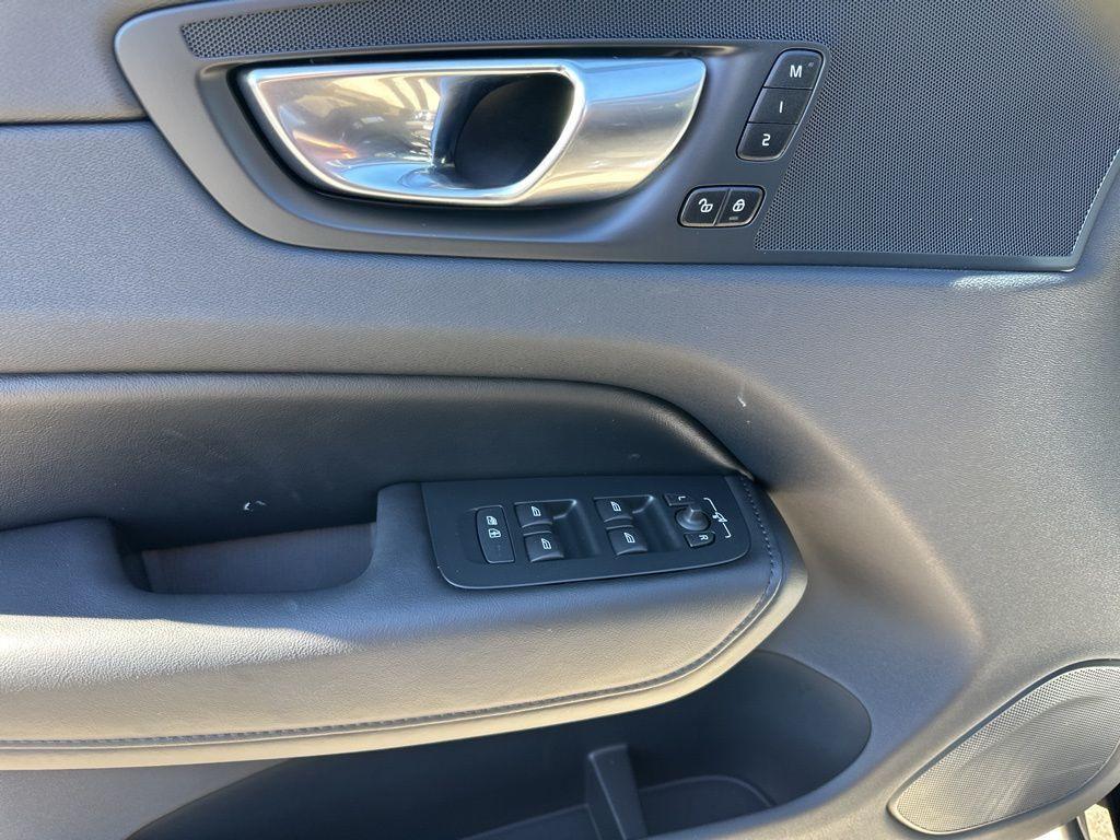 used 2025 Volvo XC60 car, priced at $34,498
