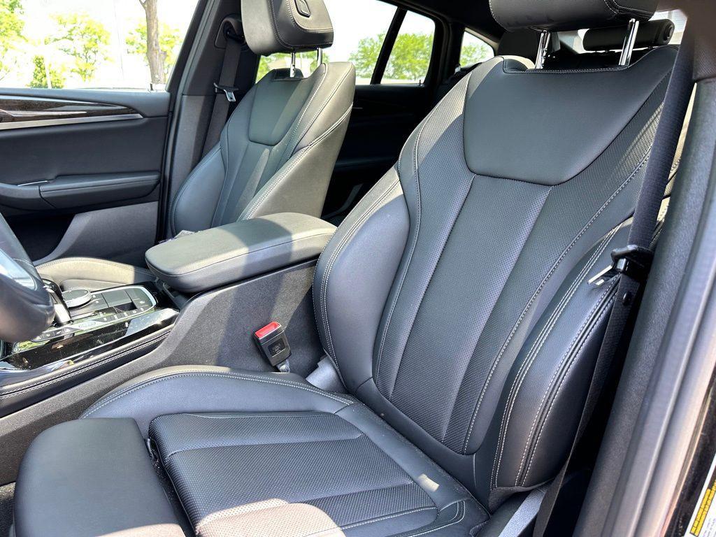 used 2024 BMW X4 car, priced at $36,289