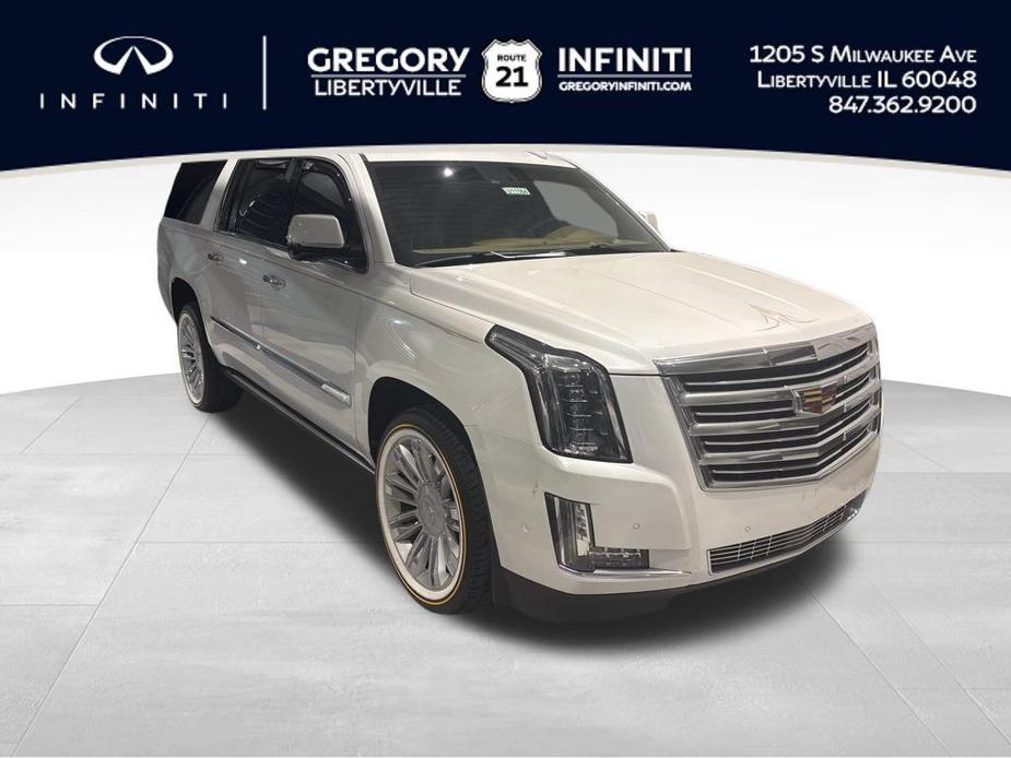 used 2017 Cadillac Escalade ESV car, priced at $34,452