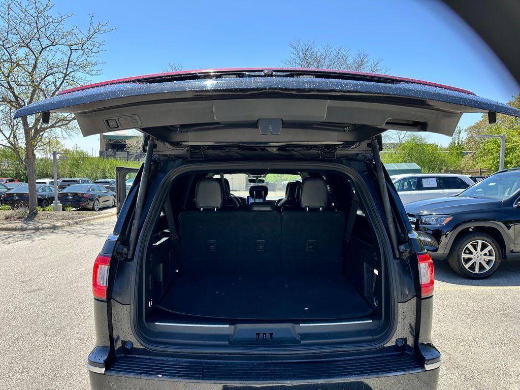used 2019 Lincoln Navigator L car, priced at $31,956