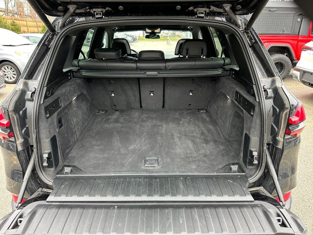 used 2024 BMW X5 car, priced at $43,386