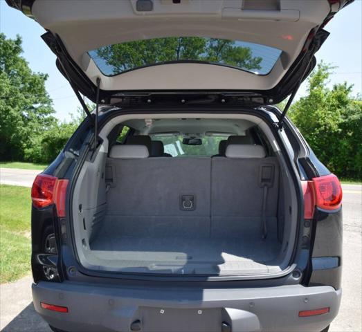 used 2012 Chevrolet Traverse car, priced at $4,950