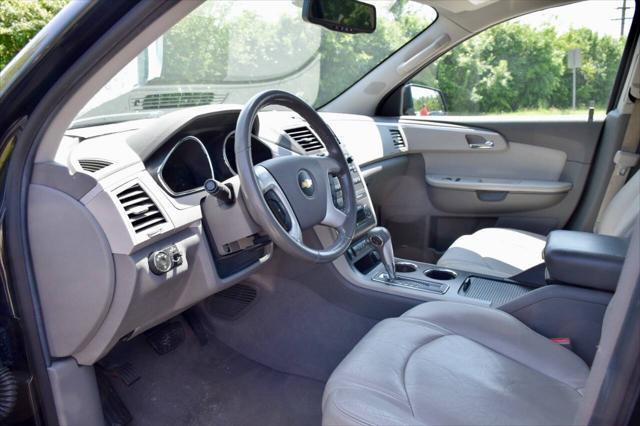 used 2012 Chevrolet Traverse car, priced at $4,950