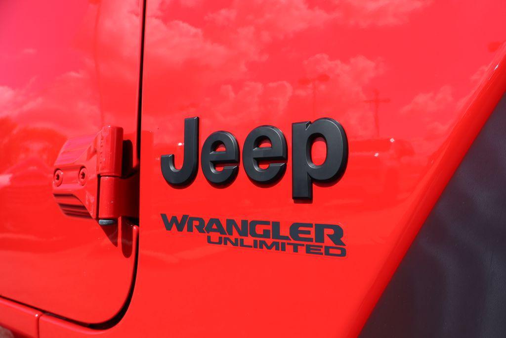 used 2022 Jeep Wrangler Unlimited car, priced at $28,000