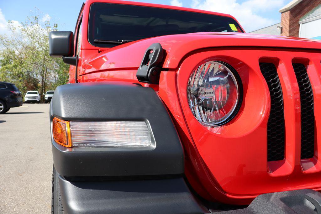 used 2022 Jeep Wrangler Unlimited car, priced at $28,000