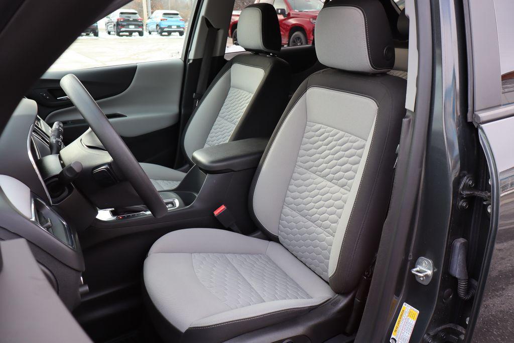 used 2021 Chevrolet Equinox car, priced at $15,000