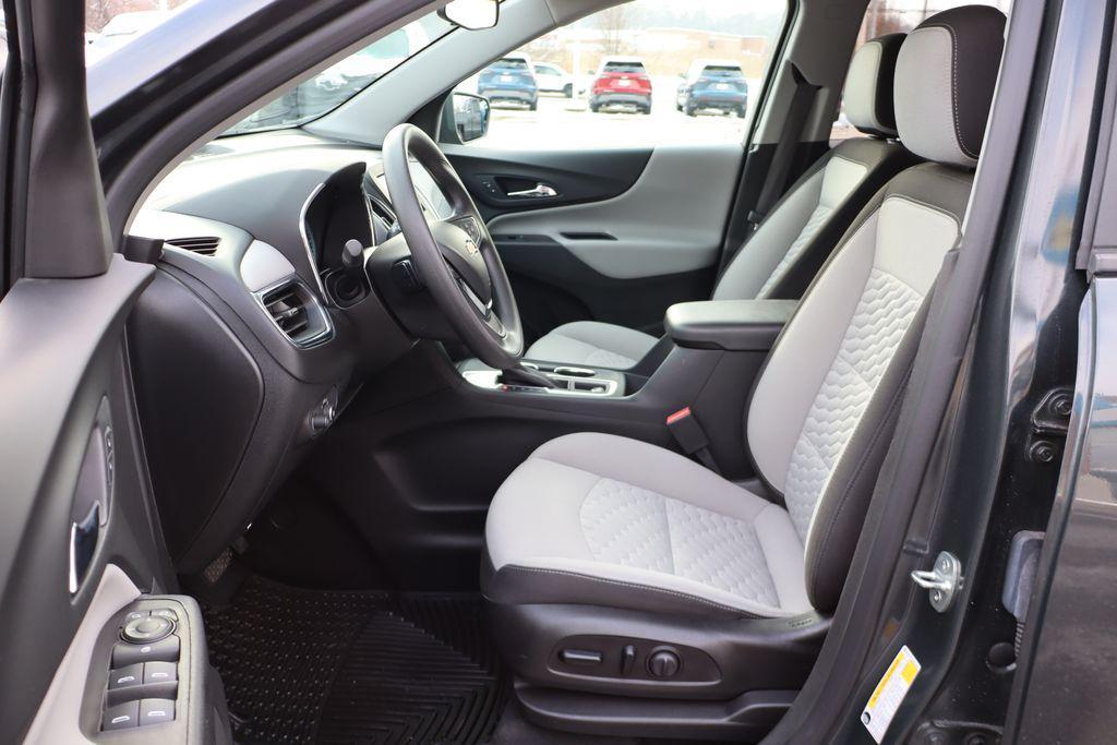 used 2021 Chevrolet Equinox car, priced at $15,000