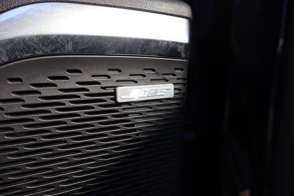 used 2024 Chevrolet Traverse car, priced at $49,500