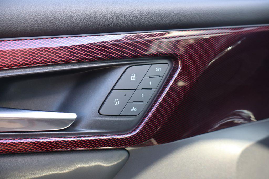 used 2024 Chevrolet Traverse car, priced at $49,500