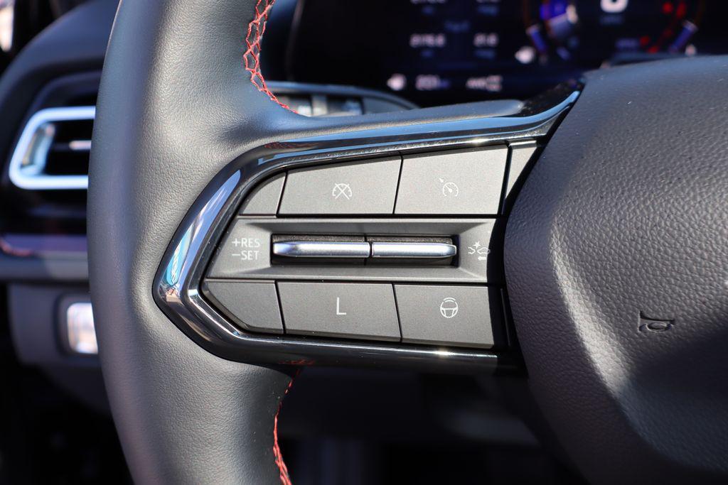 used 2024 Chevrolet Traverse car, priced at $49,500