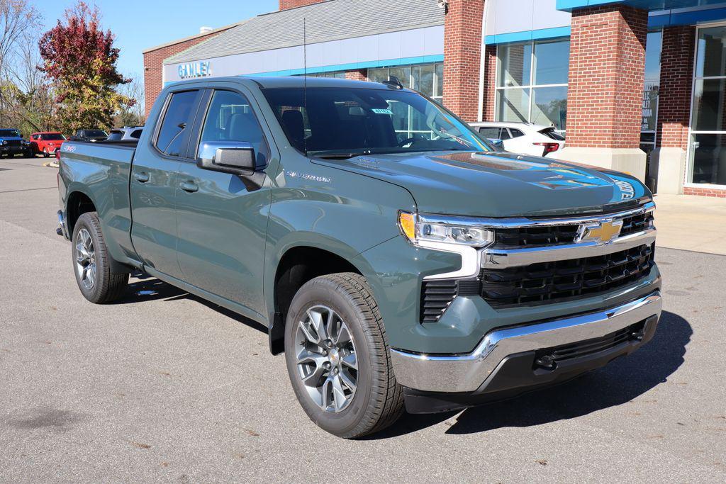 new 2026 Chevrolet Silverado 1500 car, priced at $44,121