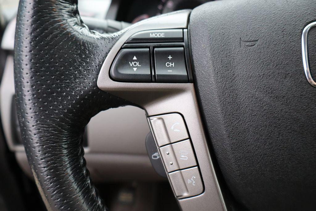 used 2015 Honda Odyssey car, priced at $11,000