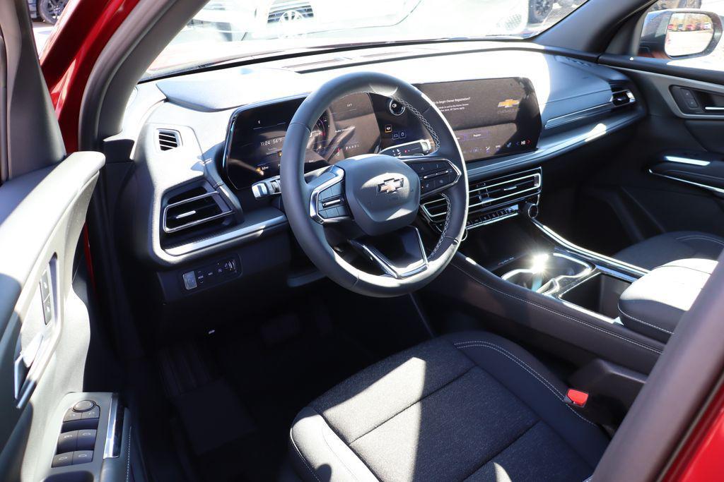 new 2026 Chevrolet Traverse car, priced at $45,000