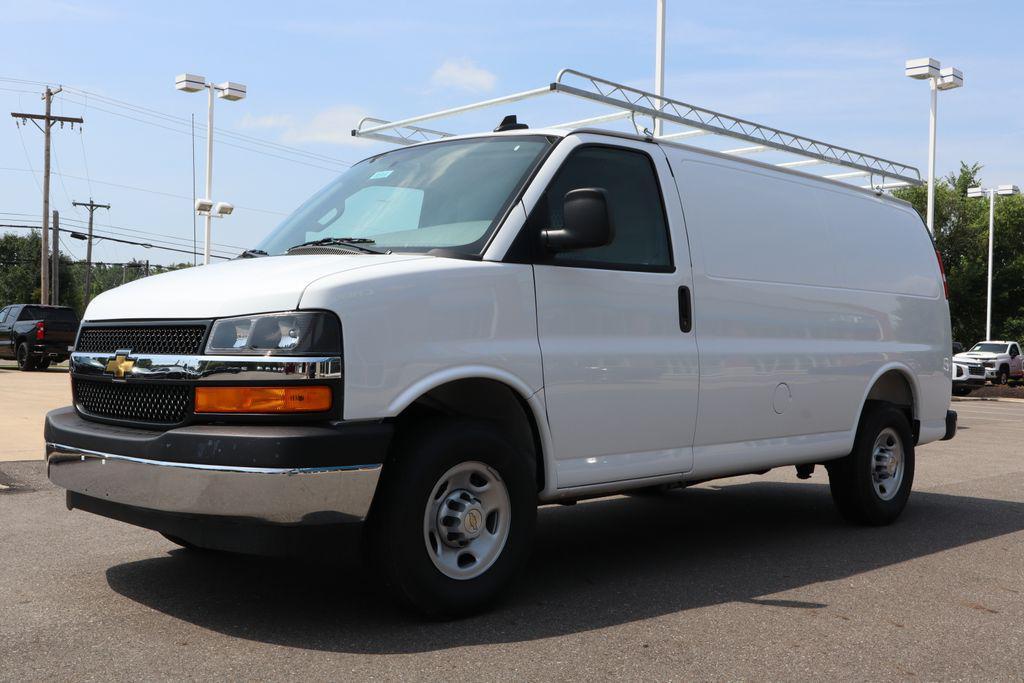 new 2025 Chevrolet Express 2500 car, priced at $50,411