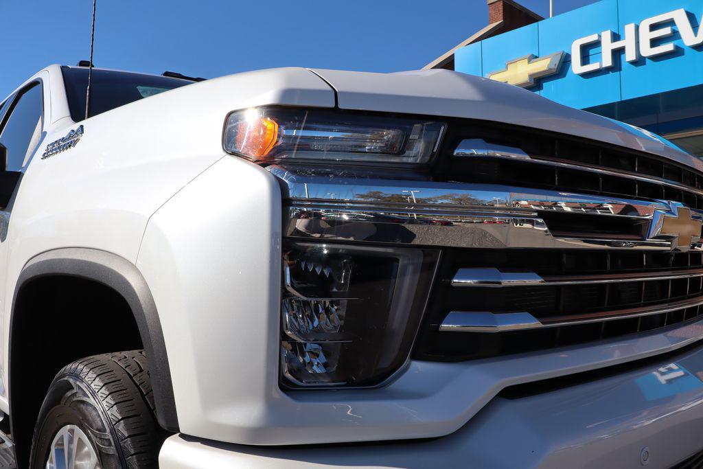 used 2022 Chevrolet Silverado 2500 car, priced at $57,900