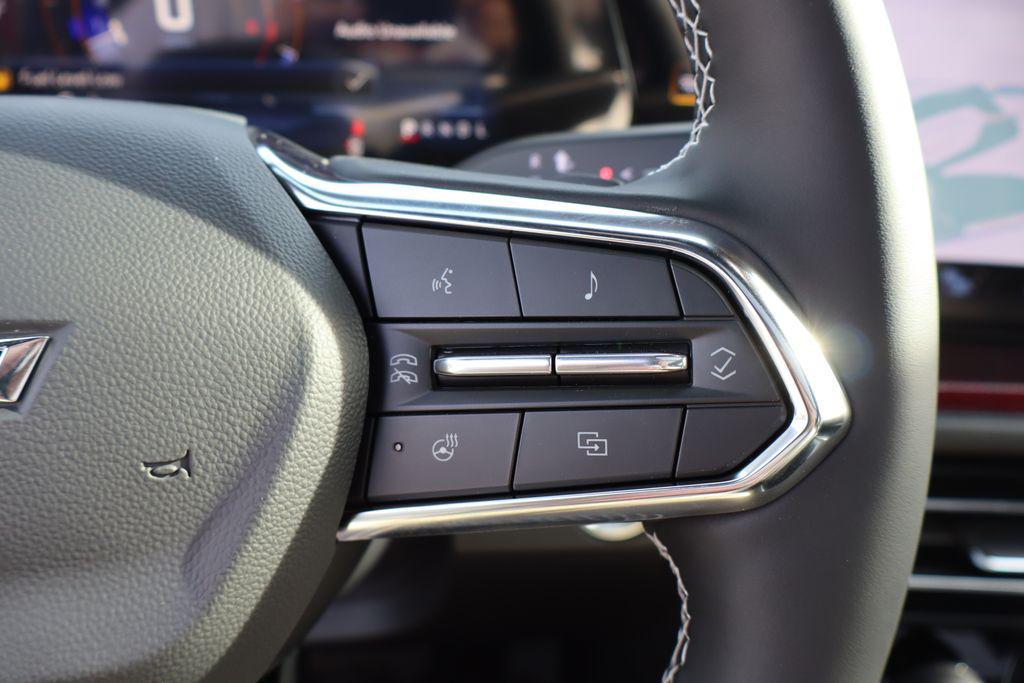 new 2026 Chevrolet Traverse car, priced at $51,413