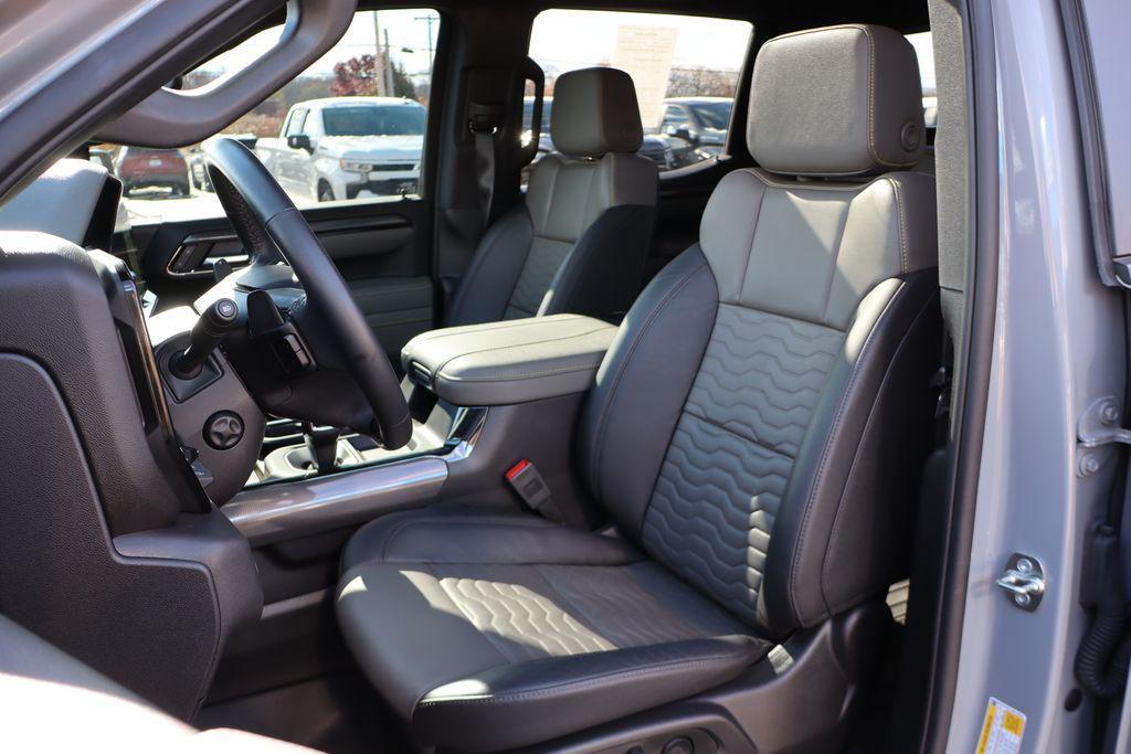 used 2025 Chevrolet Silverado 1500 car, priced at $63,900