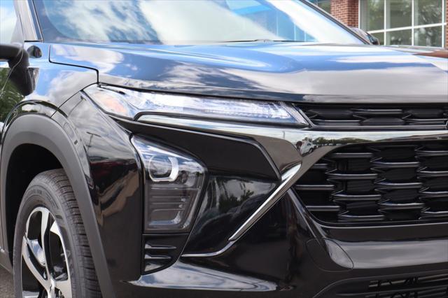 new 2025 Chevrolet Trax car, priced at $24,149