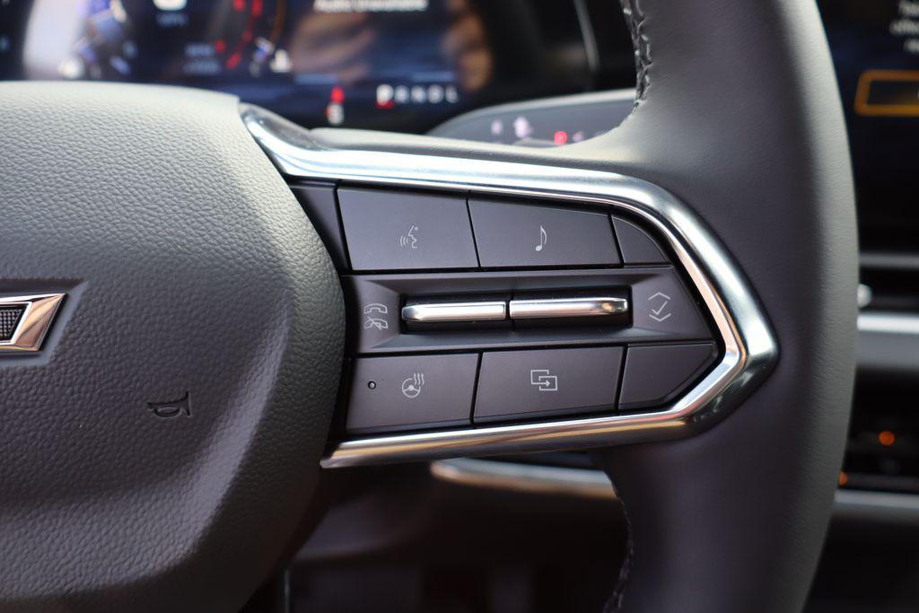 new 2026 Chevrolet Equinox car, priced at $32,510