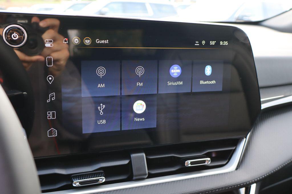 new 2026 Chevrolet Equinox car, priced at $32,510