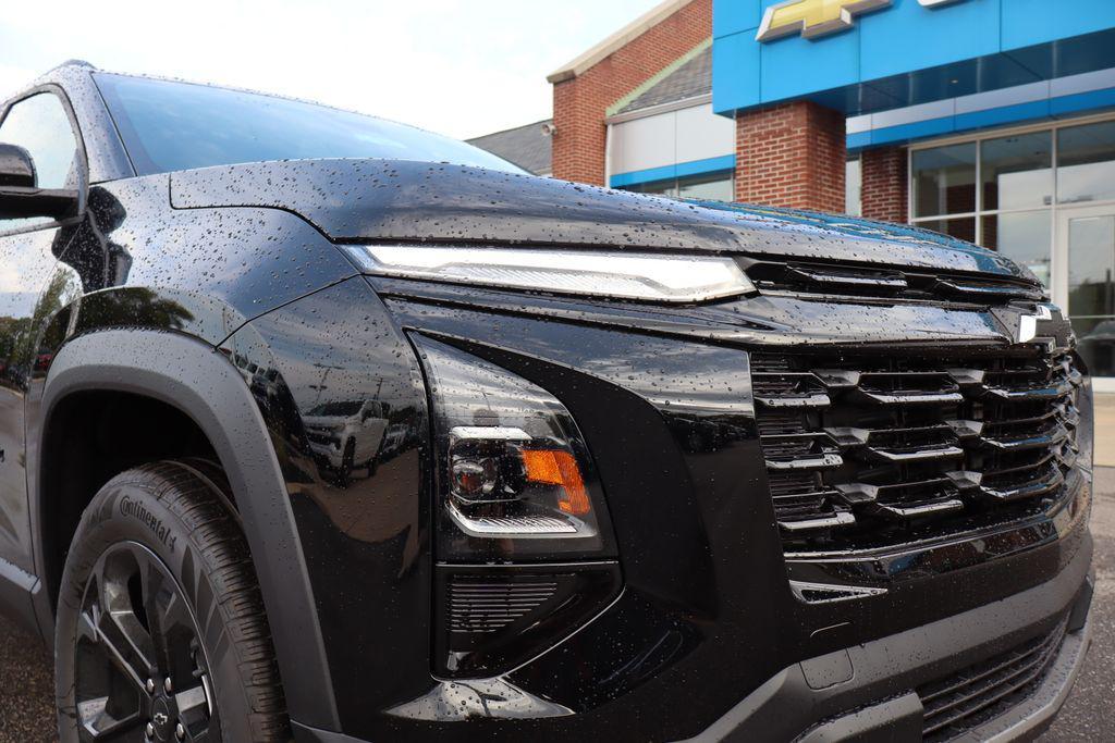 new 2026 Chevrolet Equinox car, priced at $32,510