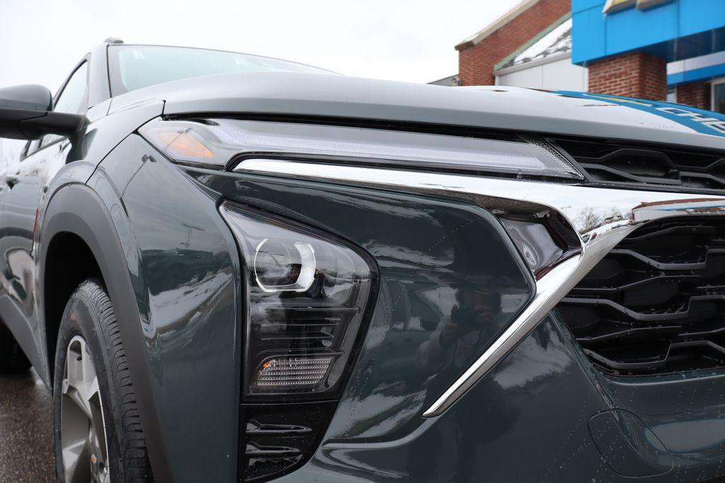 new 2026 Chevrolet Trax car, priced at $25,441