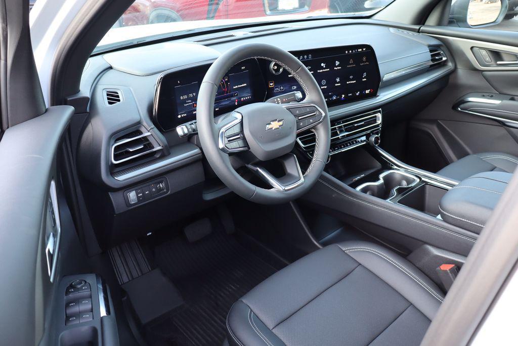 new 2026 Chevrolet Traverse car, priced at $51,000