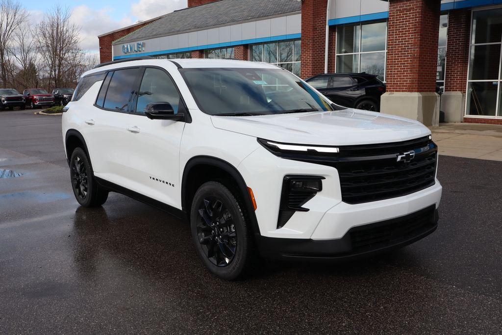 new 2026 Chevrolet Traverse car, priced at $45,828
