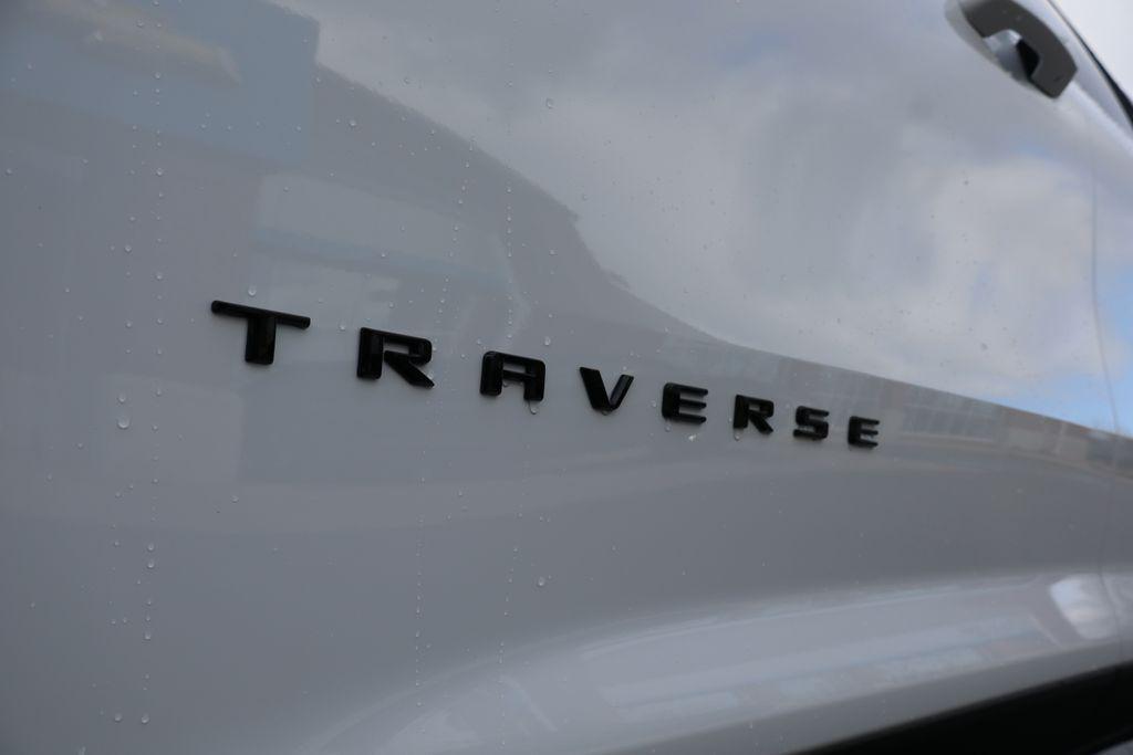 new 2026 Chevrolet Traverse car, priced at $45,828