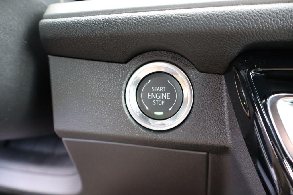 new 2026 Chevrolet Traverse car, priced at $45,828