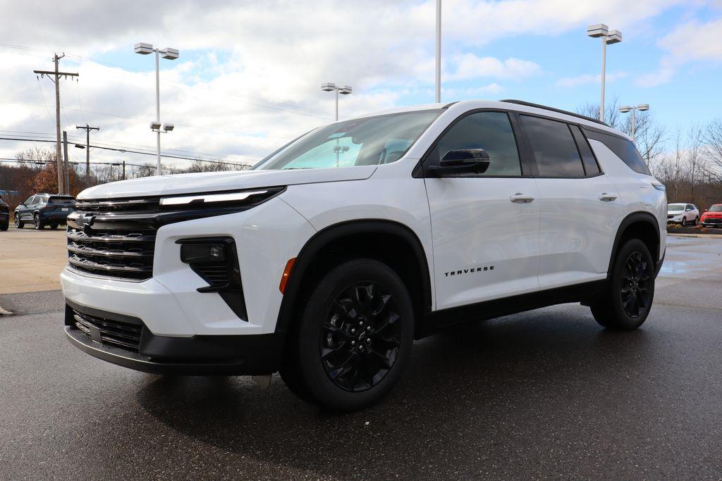new 2026 Chevrolet Traverse car, priced at $45,828