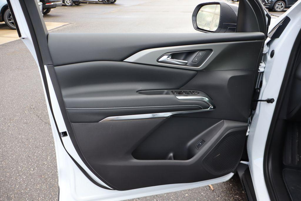 new 2026 Chevrolet Traverse car, priced at $45,828