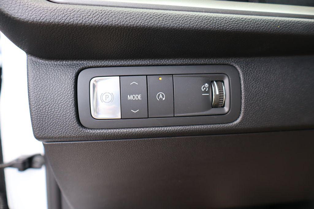 new 2026 Chevrolet Traverse car, priced at $45,828