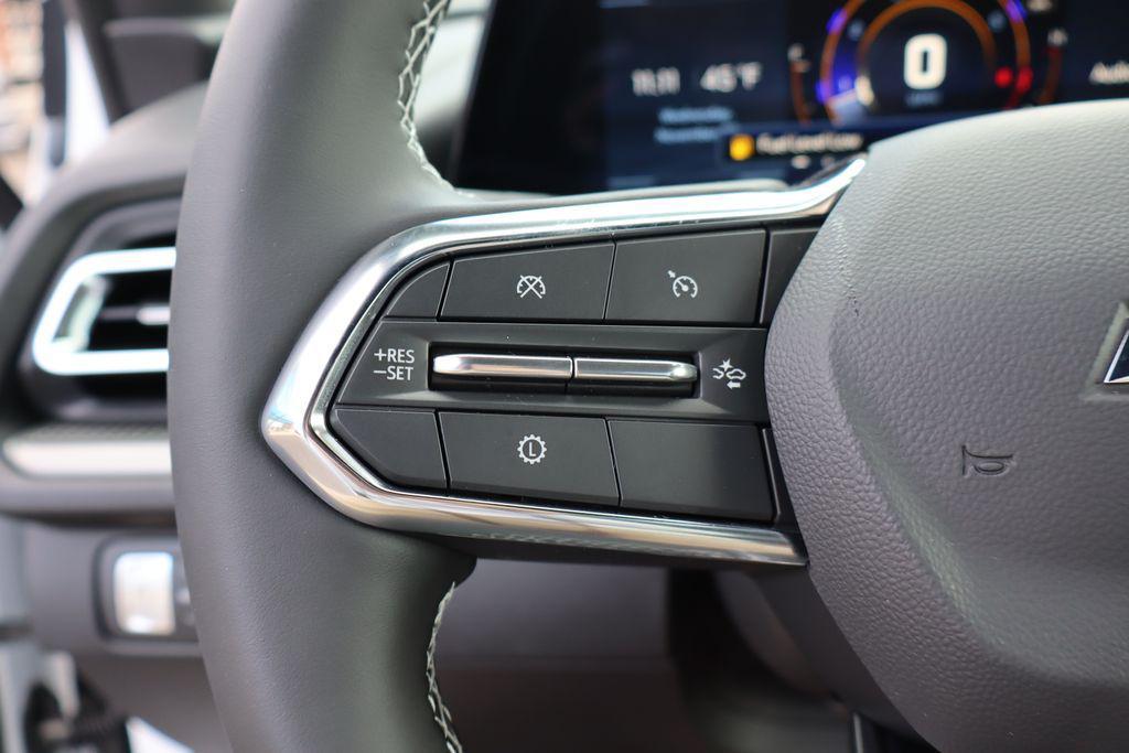 new 2026 Chevrolet Traverse car, priced at $45,828