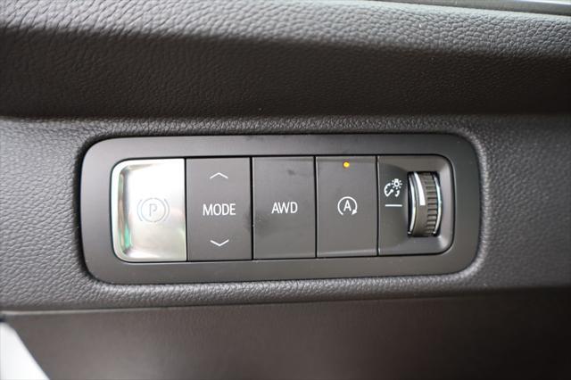 new 2025 Chevrolet Traverse car, priced at $45,830