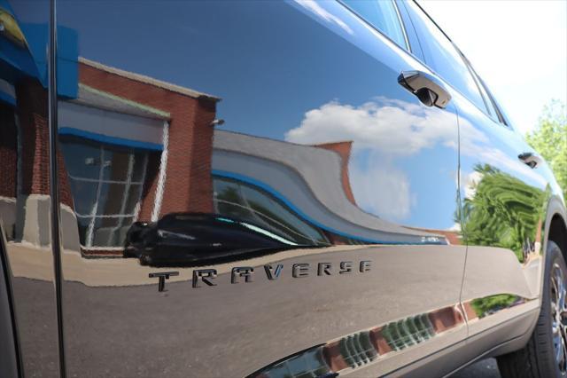 new 2025 Chevrolet Traverse car, priced at $47,625