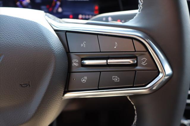 new 2025 Chevrolet Traverse car, priced at $47,625