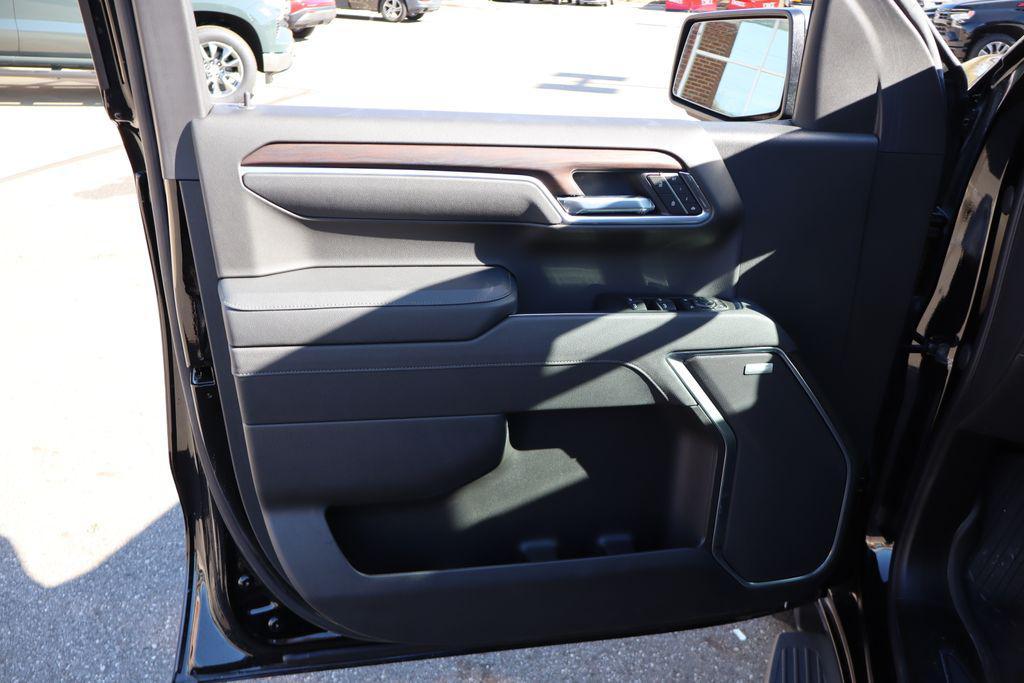 used 2025 GMC Sierra 1500 car, priced at $59,000