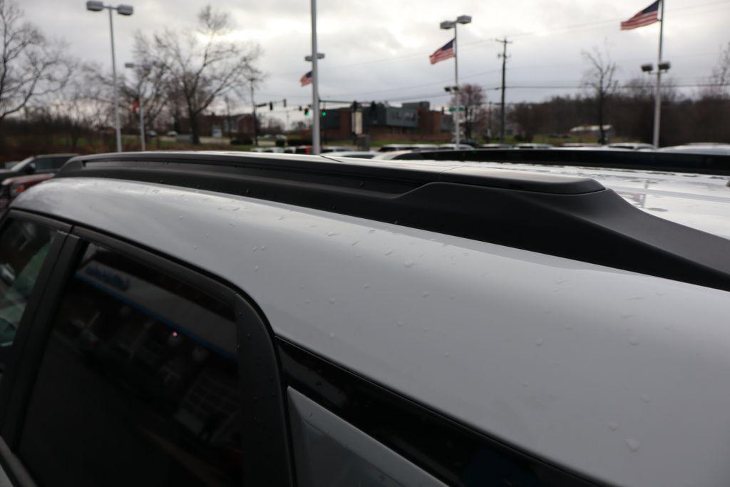 new 2025 Chevrolet TrailBlazer car, priced at $28,000